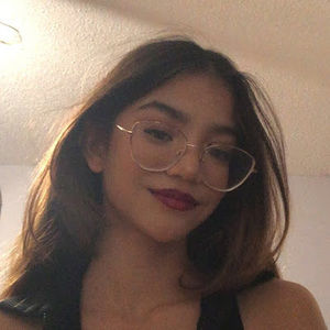 Meet your Posher, Mia